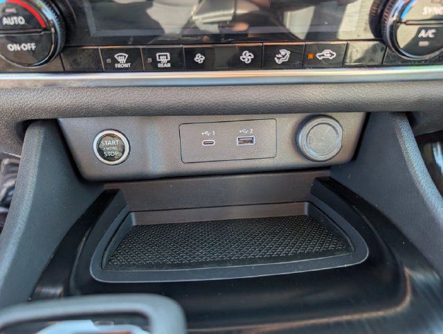 Used 2023 Nissan Rogue SV AWD/4WD image 24