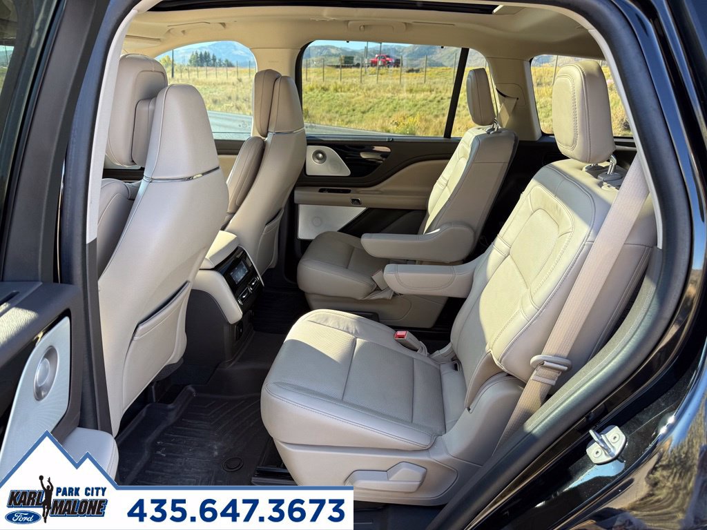 Used 2023 Lincoln Aviator Reserve w/ Equipment Group 201A AWD/4WD image 25