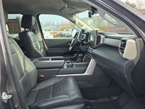 Used 2022 Toyota Tundra Limited image 11