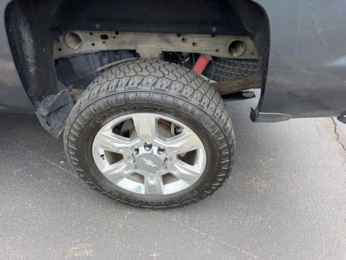 Used 2019 Chevrolet Silverado 2500 LTZ w/ Duramax Plus Package AWD/4WD image 8