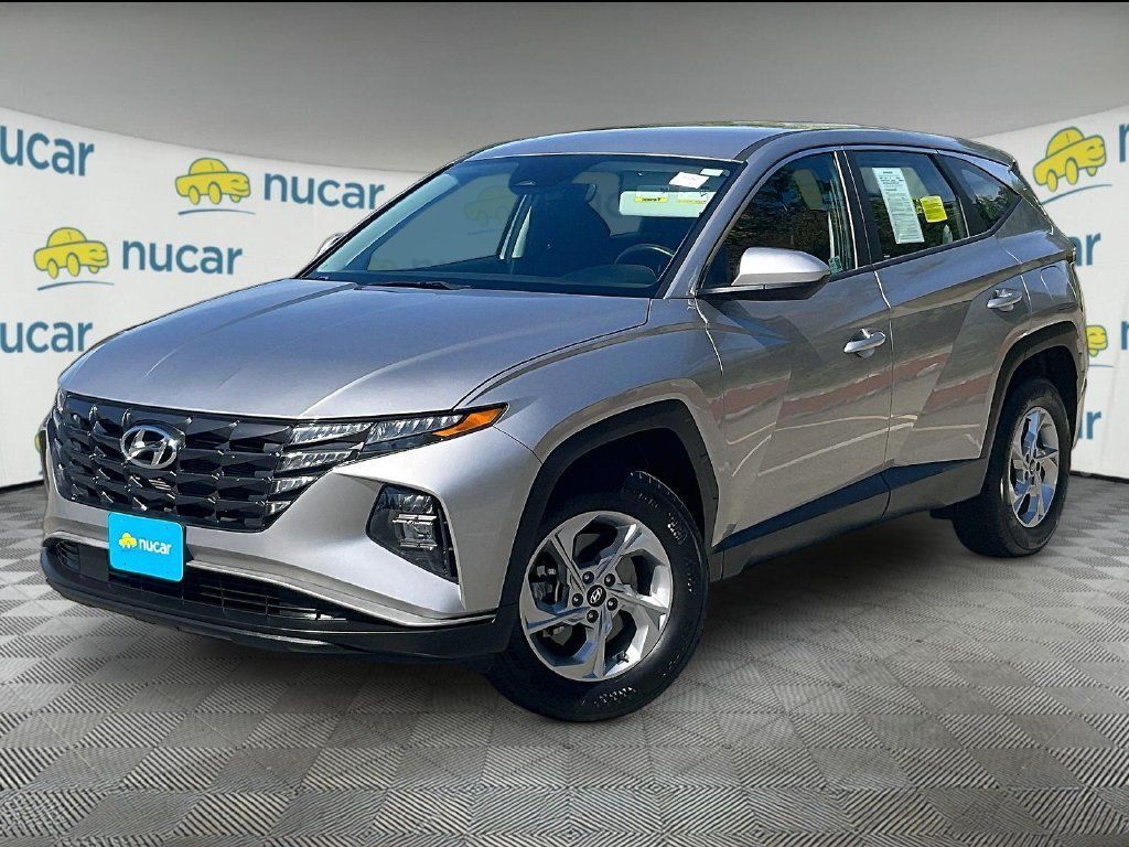 Used 2024 Hyundai Tucson SE AWD/4WD image 3