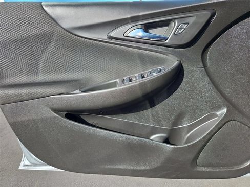 Certified 2024 Chevrolet Malibu LS FWD image 13