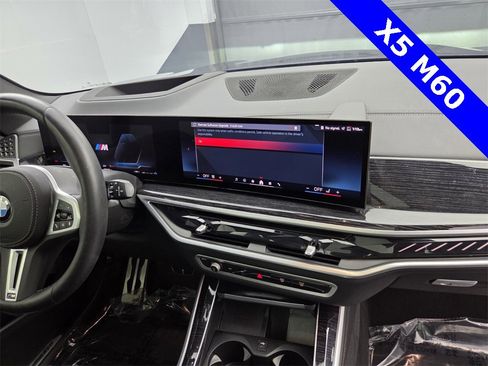 Used 2025 BMW X5 M60i w/ Executive Package image 15