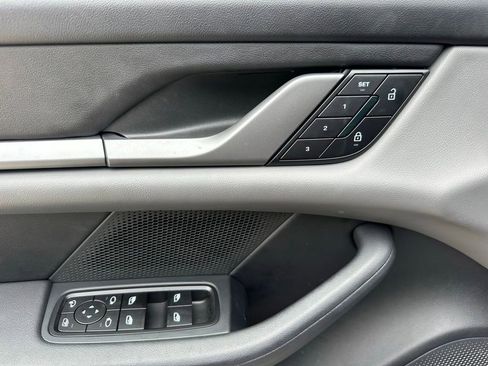 Certified 2025 Porsche Taycan Turbo AWD/4WD image 17