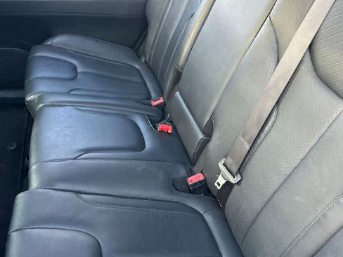 Used 2024 Hyundai Palisade SEL FWD image 5