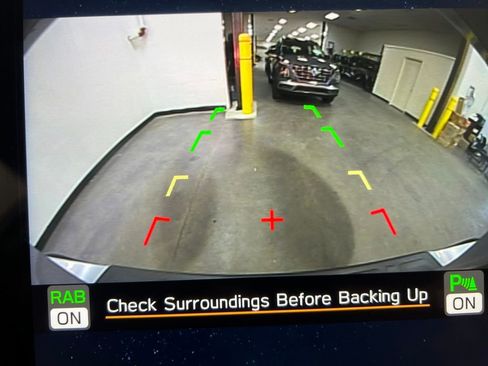 Used 2025 Subaru Outback Limited XT image 23