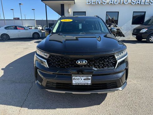 Used 2021 Kia Sorento S image 3