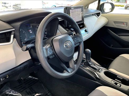 Certified 2023 Toyota Corolla LE image 17