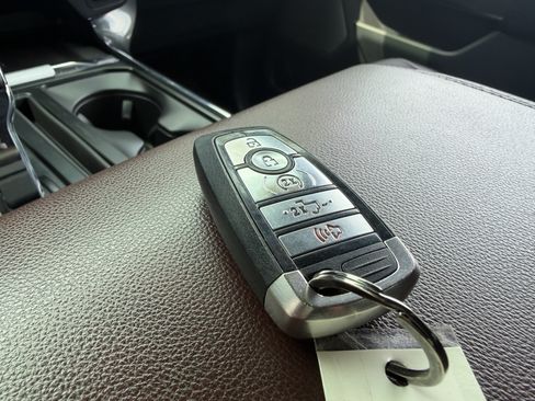 Used 2021 Ford F150 Lariat AWD/4WD image 51