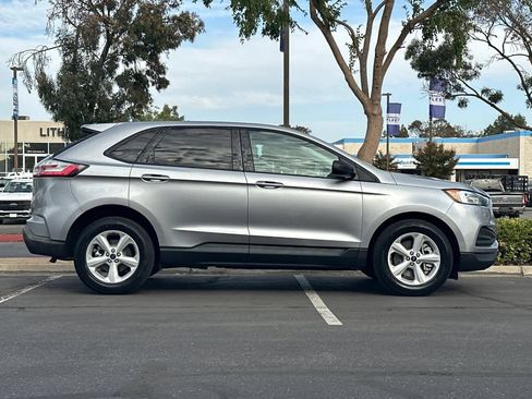 Certified 2021 Ford Edge SE FWD image 9