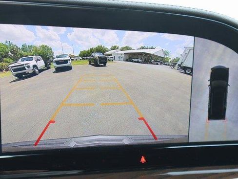 Used 2024 Cadillac Escalade Sport Platinum image 16