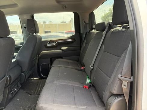 Used 2023 Chevrolet Silverado 1500 LT AWD/4WD image 14