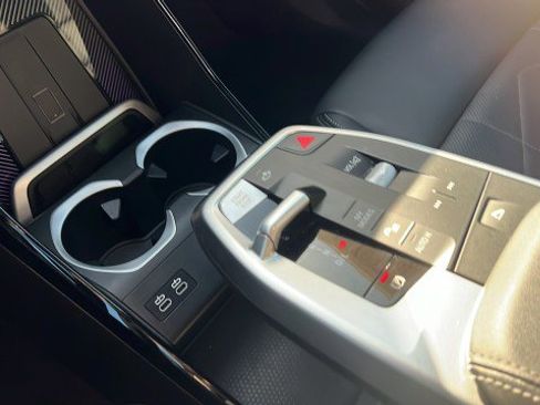 Used 2025 BMW X1 xDrive28i image 33