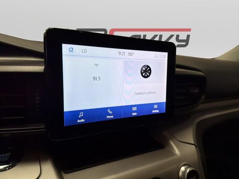 Used 2023 Ford Explorer XLT RWD image 13