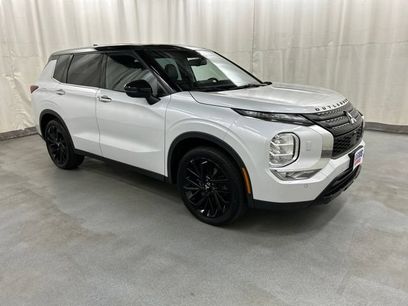 Used 2023 Mitsubishi Outlander AWD