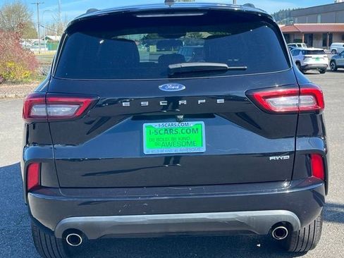 Used 2023 Ford Escape ST-Line AWD/4WD image 7