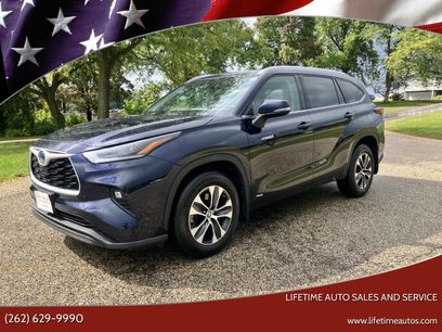 Used 2021 Toyota Highlander XLE