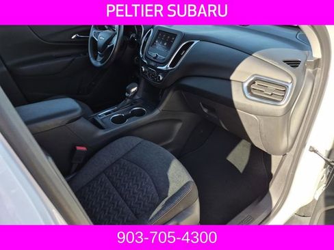 Used 2022 Chevrolet Equinox LT image 12