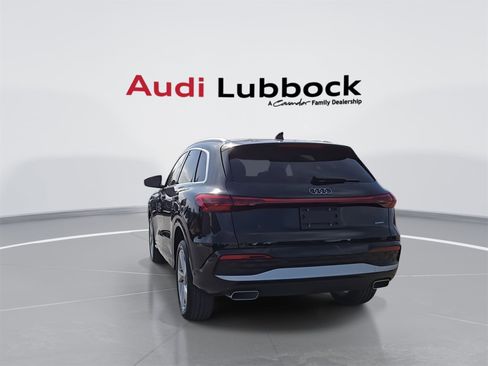 Used 2025 Audi Q5 Premium Plus w/ Premium Plus image 7