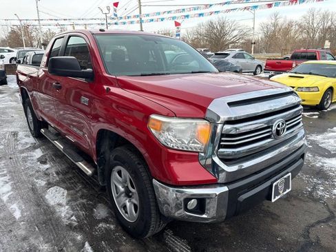 Used 2016 Toyota Tundra SR5 w/ SR5 Upgrade Package image 3