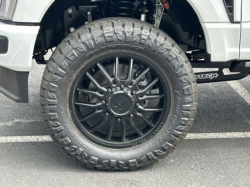 New 2025 Ford F350 Lariat w/ Lariat Ultimate Package image 12