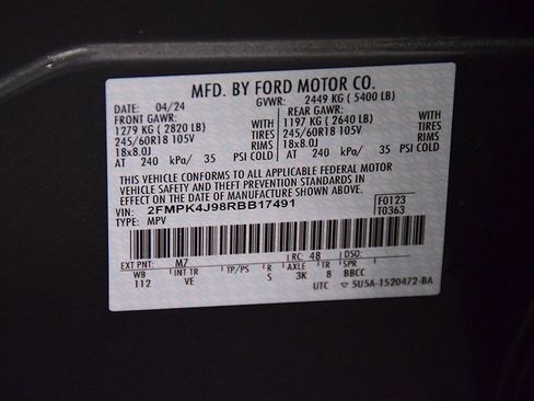 Used 2024 Ford Edge SEL w/ Convenience Package image 16