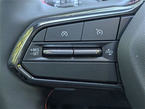 New 2025 Chevrolet Equinox EV RS image 14