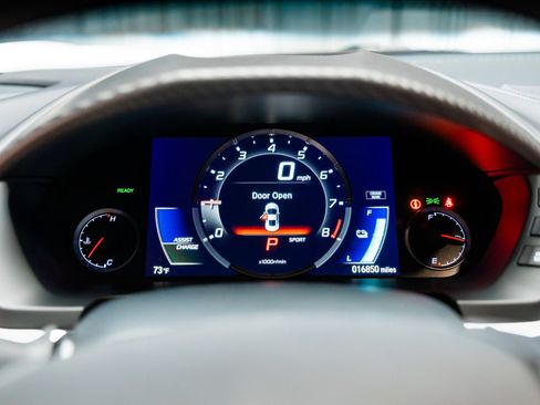 Used 2017 Acura NSX AWD/4WD image 49
