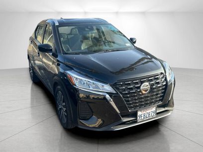 Used 2021 Nissan Kicks SV