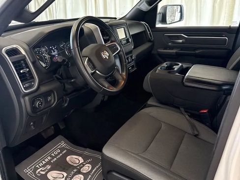 Used 2022 RAM 1500 Big Horn AWD/4WD image 6