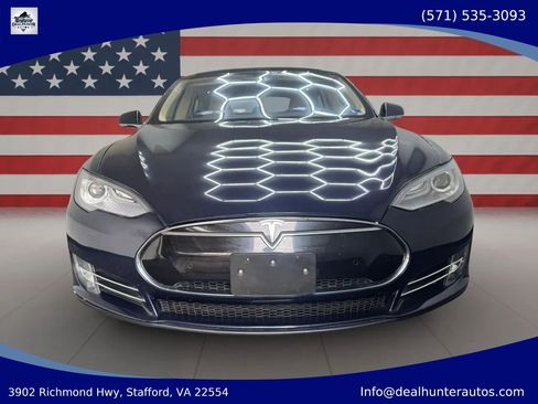 Used 2013 Tesla Model S RWD image 3
