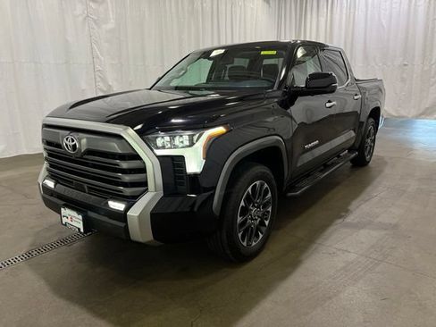Used 2022 Toyota Tundra Limited AWD/4WD image 8