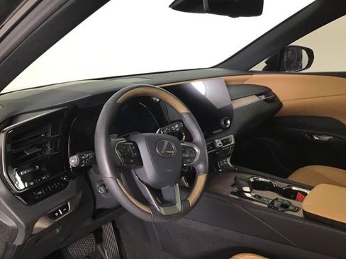 Used 2023 Lexus RX 350 Premium Plus image 8