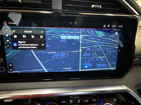 Certified 2025 GMC Sierra 3500 Denali w/ Denali Reserve Package image 18