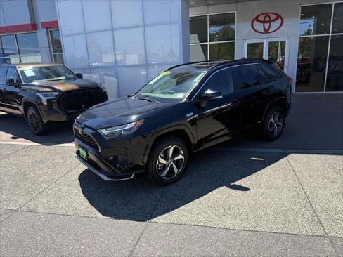 Certified 2023 Toyota RAV4 SE w/ Weather & Moonroof Package AWD/4WD image 4