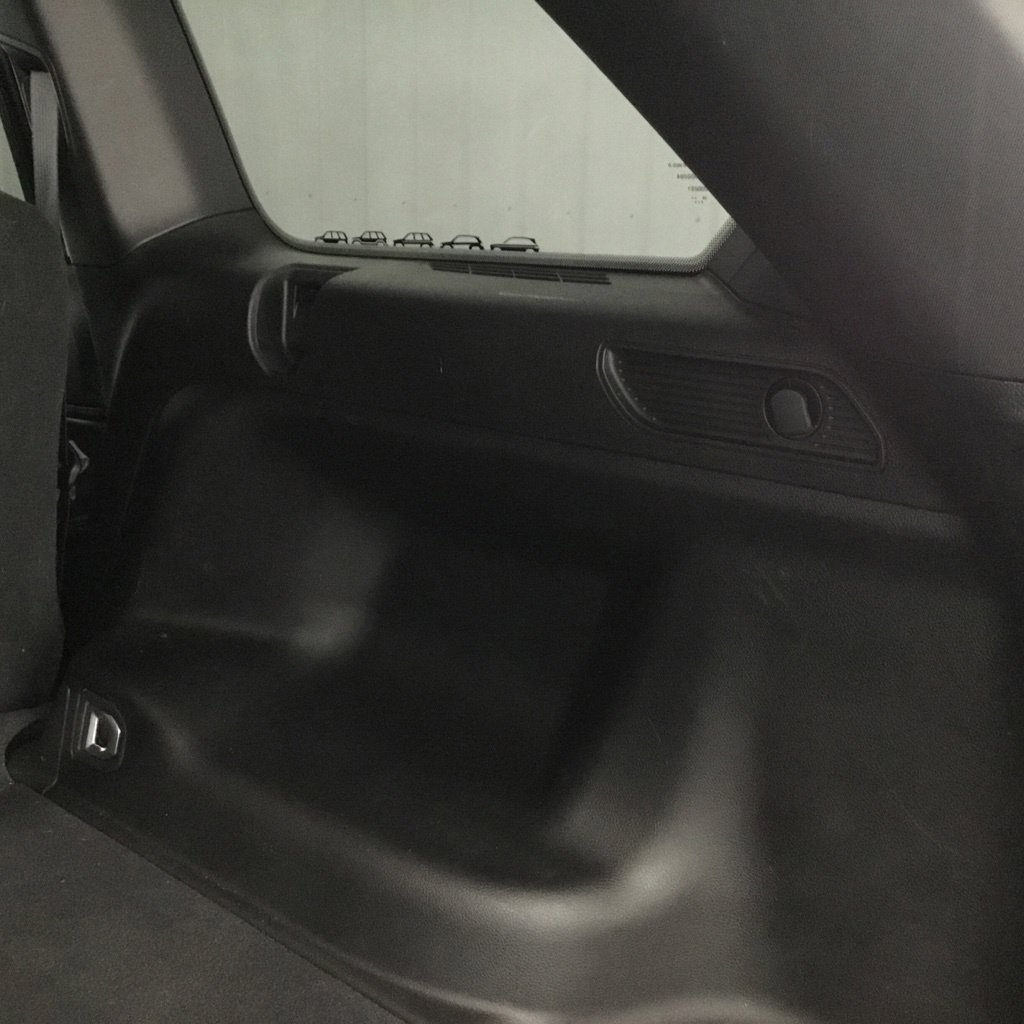 Used 2025 Jeep Grand Cherokee Altitude AWD/4WD image 26