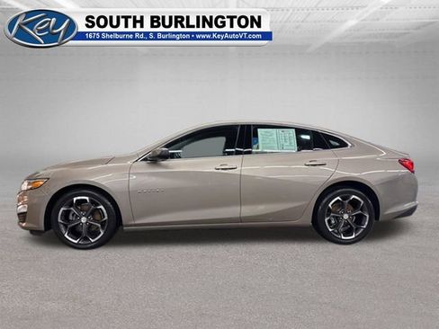 Used 2023 Chevrolet Malibu LT FWD image 3