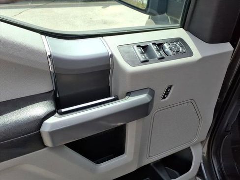 Certified 2018 Ford F150 XLT w/ Equipment Group 301A Mid AWD/4WD image 10
