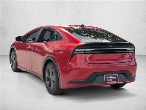 New 2026 Toyota Prius SE image 8