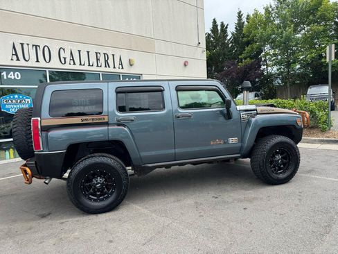 Used 2006 HUMMER H3 AWD/4WD image 9