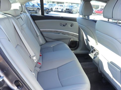 Used 2020 Acura RLX Sport Hybrid w/ Advance Pkg image 19