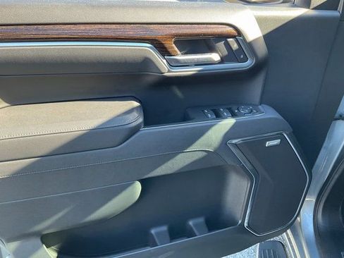 Certified 2025 GMC Sierra 1500 Elevation w/ Elevation Premium Package image 7