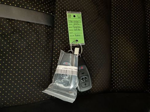 New 2026 Toyota GR86 YUZU Limited image 25