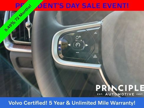 Certified 2025 Volvo V60 B5 Cross Country Plus image 23