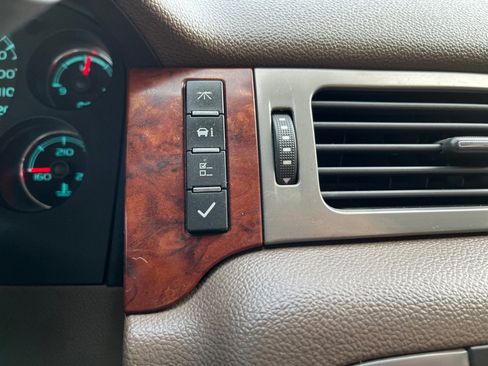 Used 2012 GMC Sierra 2500 SLT w/ SLT Convenience Package image 36