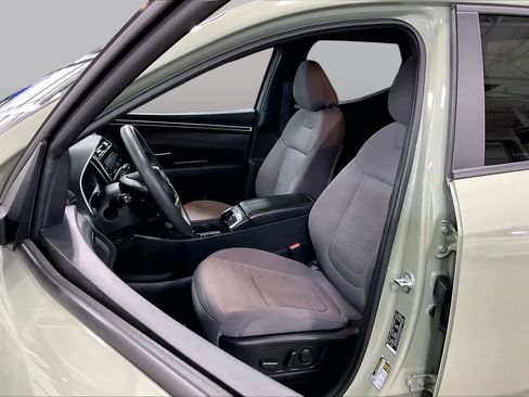Used 2024 Hyundai Santa Cruz SEL AWD/4WD image 8