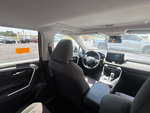 Used 2019 Toyota RAV4 XLE w/ Convenience Package AWD/4WD image 30