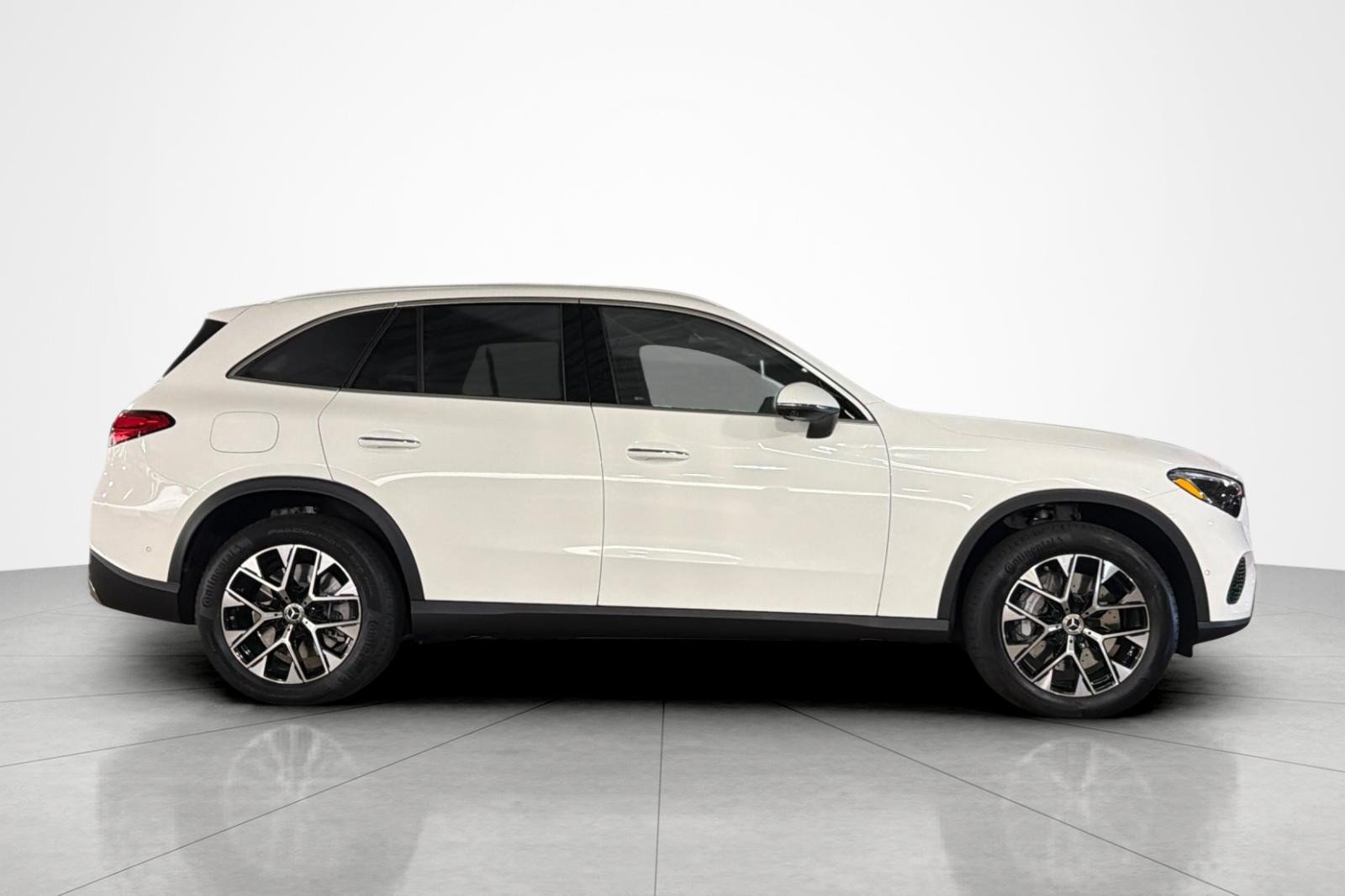 New 2027 Mercedes-Benz GLC 350e 4MATIC image 6