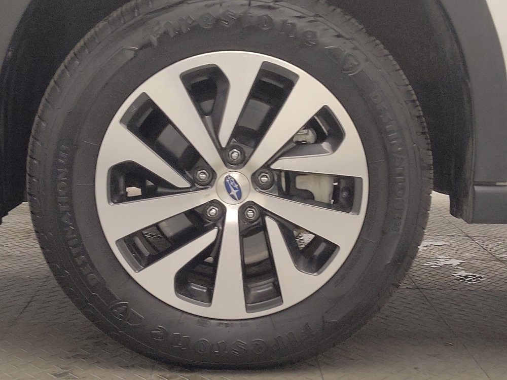 Used 2024 Subaru Outback Premium AWD/4WD image 31