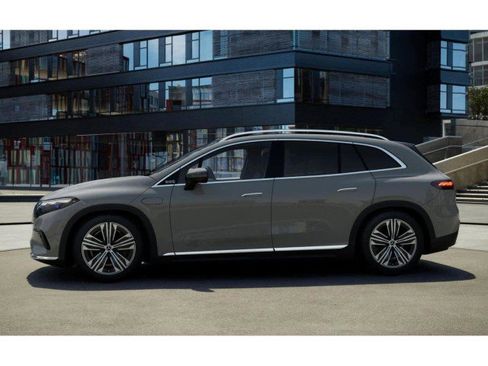 New 2026 Mercedes-Benz EQS 400 4MATIC SUV image 35